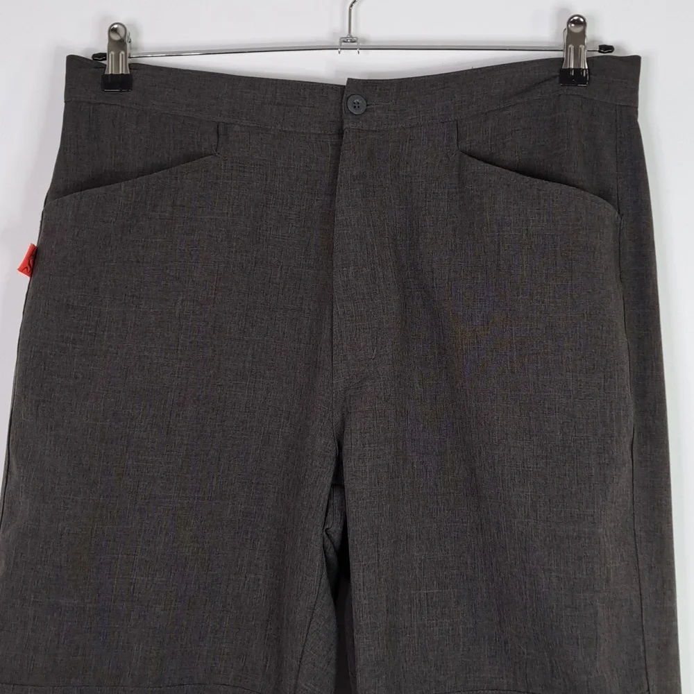 ClockHouse Tan/Black Breathable Lightweight Khakis Men's Size 34x34